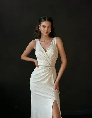 Свадебные платья «Русалка» со шлейфом купить в СПб, выгодная цена от салона  \"ИнтерСтиль\"