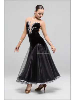 Чёрное вечернее ,выпускное платье ,корсет в камнях . — цена 650 грн в  каталоге Платья миди ✓ Купить женские вещи по доступной цене на Шафе |  Украина #4909799