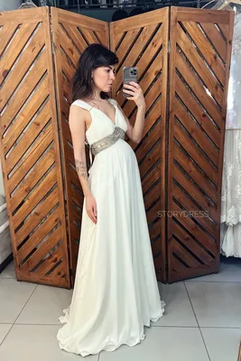 Платье на свадьбу для подружки невесты: где купить стильное платье в нежной  гамме