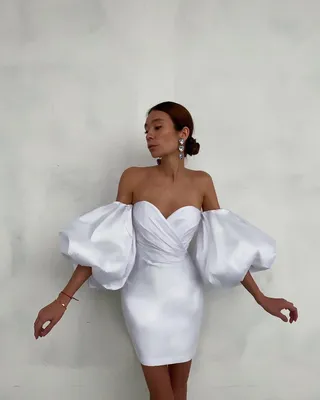 Свадебное платье / Нарядное платье с объемными рукавами на резинке миди  (молочный)