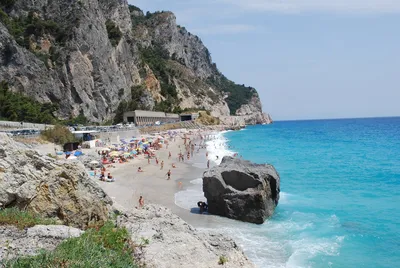 ГЕНУЯ ЛИГУРИЯ 🇮🇹 GENOVA ITALIA sur Instagram : ПЛЯЖИ В ГЕНУЕ ⛱ Недавно я  делала видеообзор в сториз на пляжи Генуи, в котором развеял… | Генуя,  Чинкве-терре, Пляж
