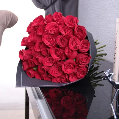 Разноцветные розы недорого: 19 цветков по цене 4287 ₽ - купить в RoseMarkt  с доставкой по Санкт-Петербургу
