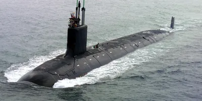 Военно-морское торпеды включения подводной лодки под водой. Стоковое  Изображение - изображение насчитывающей цель, включение: 172307577