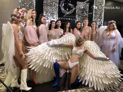 Показ нижнего белья Victoria's Secret Fashion Show 2018
