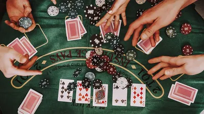 Простое объяснение правил игры в классический покер для новичков