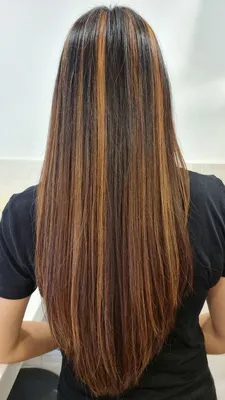 Гранатовый цвет волос (60 фото): окрашивание бальзамом краской и маской на  светлые, русые и темные волосы