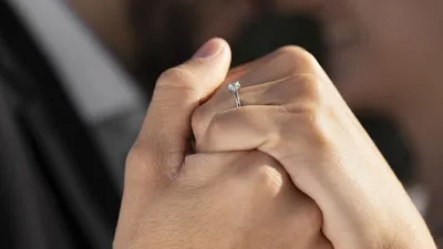 LA VIVION. Помолвочные кольца в Instagram: «Качество в деталях. @LaVivion ⠀  ▫ статусные помолвоч… | Кольцо для предложения, Кольцо с бриллиантом,  Помолвочные кольца