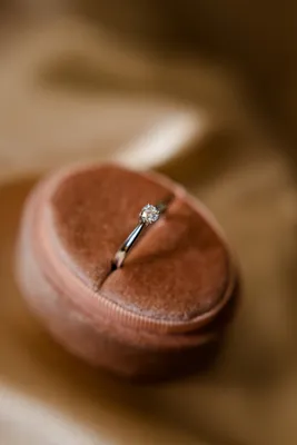 Помолвочные кольца с бриллиантом Радиант ❤️ PIERRE Jewellery