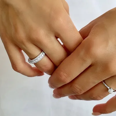 Как сочетать помолвочное кольцо с обручальным? / Показываем варианты! -  YouTube