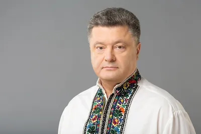 Петр Порошенко нежно поздравил свою жену с днем рождения и восхитился ее  красотой | Українські Новини