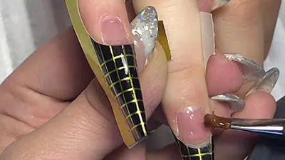 Инструкция по нанесению геля на ногти