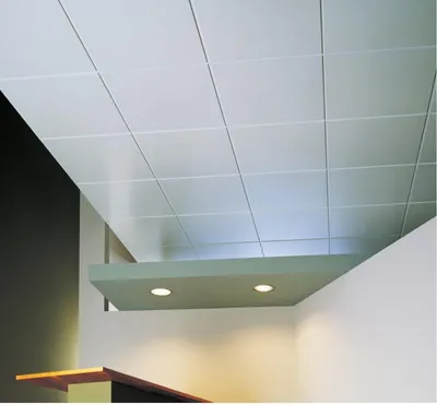 Стеклянные потолки: дизайн, преимущества, разновидности, этапы монтажа, фото