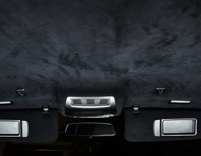 Mazda 6 – перетяжка потолка в алькантару цвета антрацит и новый комплект  ковров из немецкой экокожи.