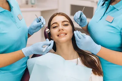 Лечение глубокого кариеса зубов в Москве, цены в стоматологии