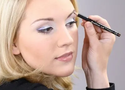 Как сохранить макияж глаз аккуратным в течение дня? Полезные советы