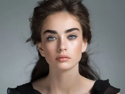 Каким должен быть макияж для женщин 40+: Советы визажиста | Мамины заботы |  Дзен