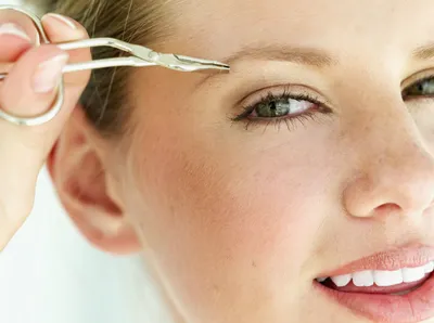 Как правильно выщипывать брови: советы brow-мастера | MARIECLAIRE