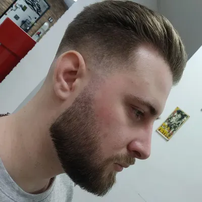 Daily Beautiful Men's Haircuts - Андеркат Красивая мужская прическа undercut  не выходит из моды вот уже который год, и не зря. Своей популярностью она  обязана универсальности и большому количеству способов укладки, которые