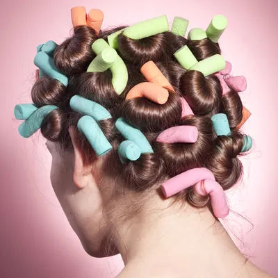 Как правильно накрутить волосы на бигуди бумеранги - letu.ru