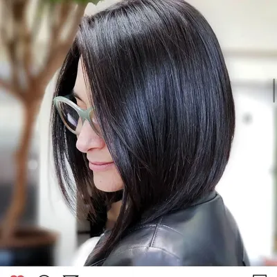 Темные волосы зачастую выглядят однообразно, поэтому рельефное окрашивание  для брюнеток – это отличная возможность придать волосам больше… | Instagram