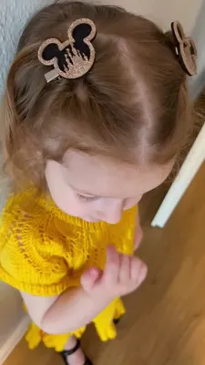 Лёгкая прическа для маленьких девочек. Если вы не знаете как собрать первые  волосы малышки, то эта прическа отлично подойдёт 💝 Делим… | Instagram