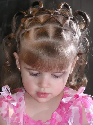 Hairstyles in kindergarten: original ideas and novelties - hairdesignon.com  | Детские прически, Простые прически, Как сделать волосы гуще