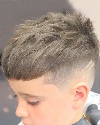 Стрижка для мальчика [224 фото] - идеи 2024 разных типов волос