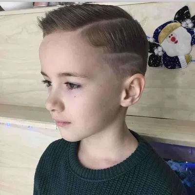 Hairstyles in kindergarten: original ideas and novelties - hairdesignon.com  | Детские прически, Плетеные прически, Как сделать волосы гуще