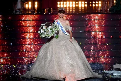 37-летняя модель из Уфы стала победительницей конкурса «Миссис Россия Земля»