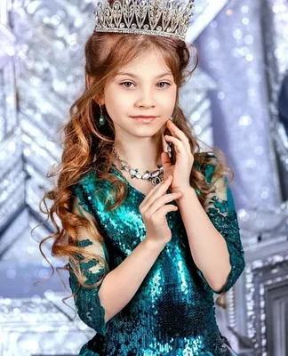 Таджичка на конкурсе красоты в Индии получила титул \"Мисс красивые волосы\"  - 24.11.2017, Sputnik Таджикистан