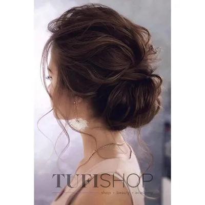 Прическа на средние волосы (на выпускной)- идеи причесок | Tufishop.com.ua