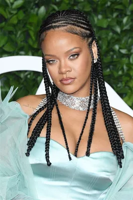 Стрижка боб: модные тенденции, история, фото | Rihanna hairstyles, Diamond  face hairstyle, Bob hairstyles