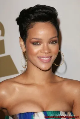 15 Heart-Stopping Looks Featuring Rihanna's Short Hairstyles | Penteados,  Cabelo curto, Cabelo estilo bob