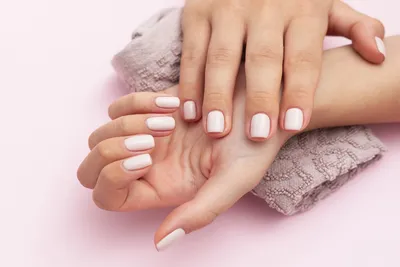 Aleksa Nails - Уход за ногтями, покрытыми гель лаком После нанесения  покрытия ваши ноготки выглядят просто великолепно. Чтобы гель-лак служил,  как можно дольше, соблюдайте несложные правила ухода за руками и ногтями.  ‼️‼️Предостережения