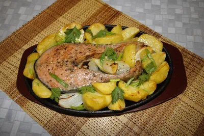 Рыба в сливочном соусе на сковороде рецепт фото пошагово и видео - 1000.menu