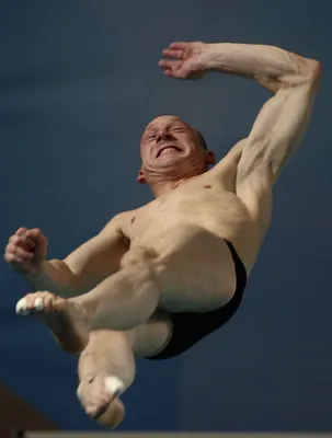 На Европейских играх выступили армянские прыгуны в воду - 22.06.2023,  Sputnik Армения