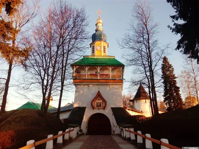 Псково-Печерский монастырь и Изборско-Мальская долина 🧭 цена экскурсии  7800 руб., 10 отзывов, расписание экскурсий в Печорах
