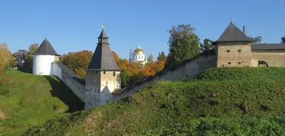 Святая гора Псково-Печерского монастыря - описание, время работы, цены, как  добраться