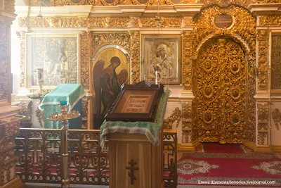 Псково-Печерский монастырь приглашает трудников на весенне-летний период /  Православие.Ru