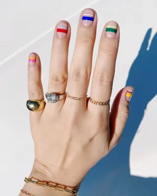 Did these fun rainbow nails for summer! : r/RedditLaqueristas