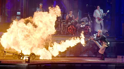 Глубокое потрясение: сейсмологи зафиксировали концерт Rammstein - Звук