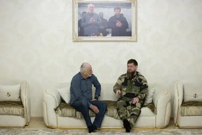 Рамзан Кадыров побывал в гостях у семьи Чалаевых | Информационное агентство  \"Грозный-Информ\"