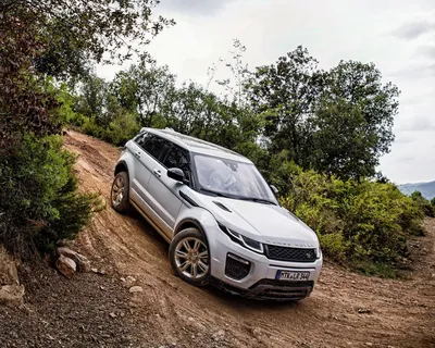 Land Rover Range Rover Evoque 2024. Обои для рабочего стола. 1920x1080