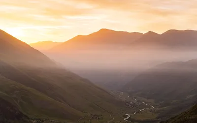 Sunrise in the Austrian Alps - Рассвет в Альпах Австрии. Photographer Marat  Maks.