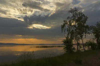 Рассвет на озере - 55 фото