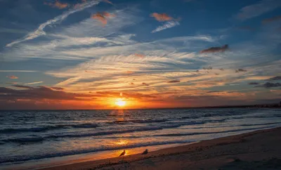 рассвет солнца в море стоковое изображение. изображение насчитывающей  хорошо - 157549701
