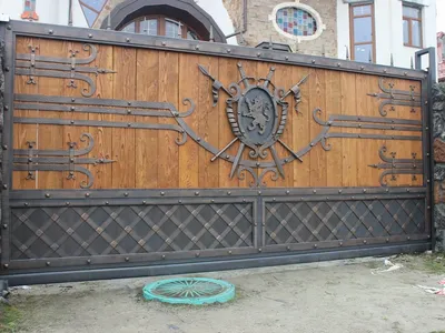 Кованые раздвижные ворота РВ-01 на заказ от производителя в Москве
