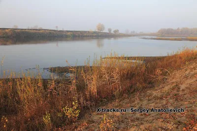 Ранее река ахтуба Fetbike весны Repred с потоком весны Стоковое Изображение  - изображение насчитывающей гора, река: 201825067