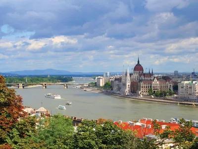 Река Дунай в холмистой долине Вахау, Австрия Стоковое Фото - изображение  насчитывающей дунай, страна: 160143424