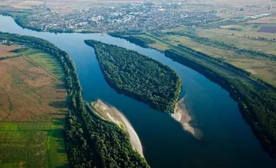 Плавучий кран подорвался на мине в устье реки Дунай » Новости Одессы | ГРАД